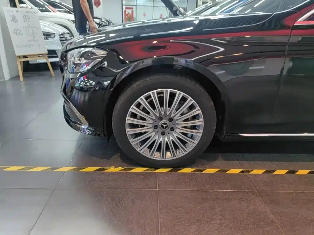 Mercedes-Benz E-Class 2023 Facelift E 300 L Luxury — миниатюра 23