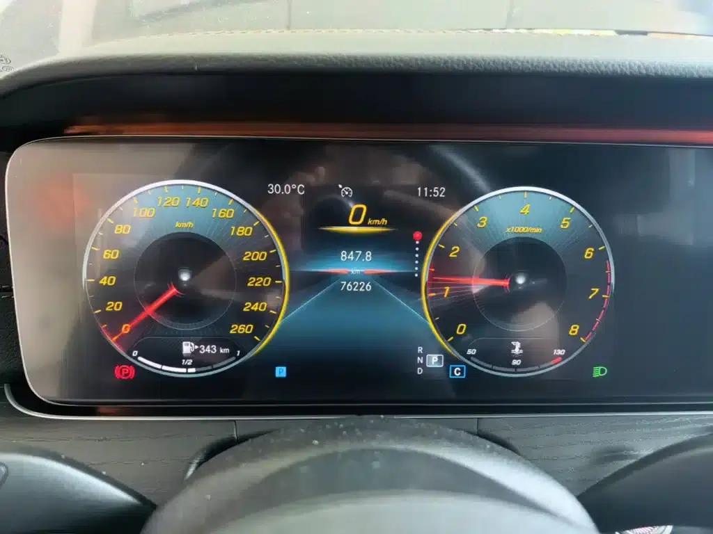 Mercedes-Benz E-Class 2021 E 300 L Sport Style — миниатюра 12