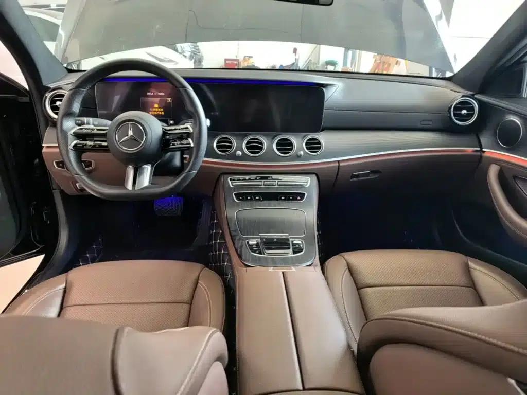 Mercedes-Benz E-Class 2021 E 300 L Sport Style — миниатюра 10