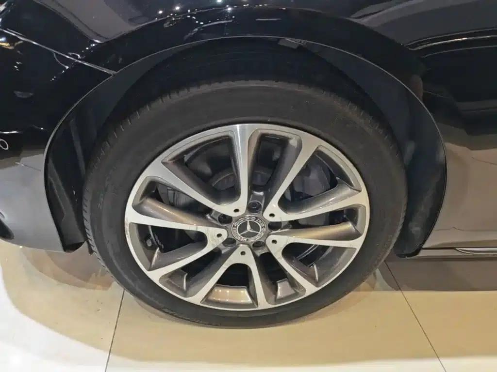 2016 Mercedes-Benz E-Class E 200 L — миниатюра 23