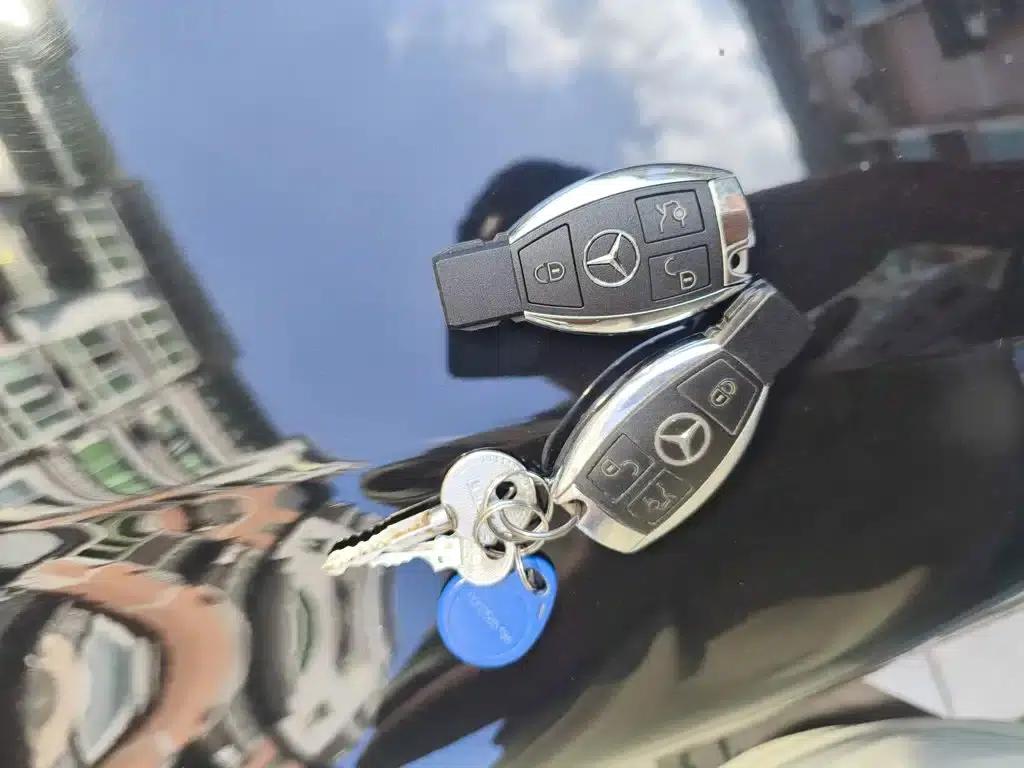 2015 Mercedes-Benz E-Class Facelift E 260 L Sporty Style — миниатюра 12