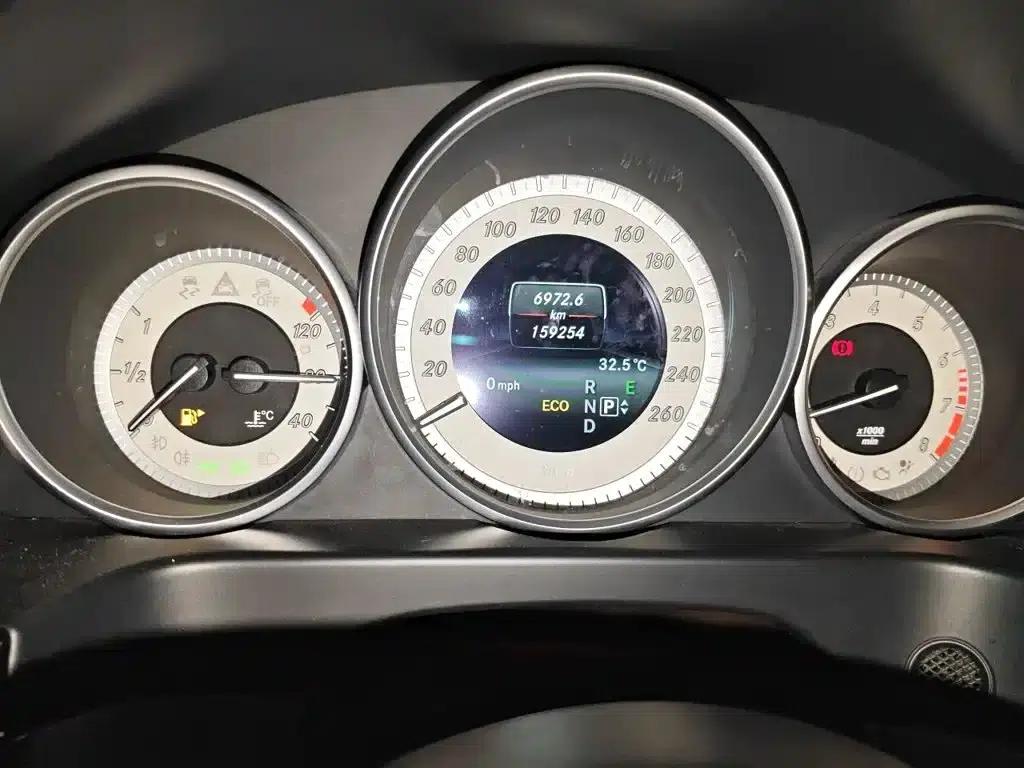 2015 Mercedes-Benz E-Class Facelift E 260 L Sport — миниатюра 5