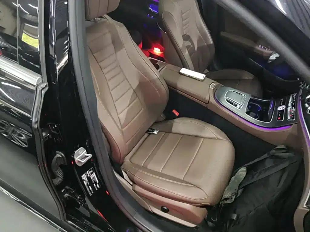 Mercedes-Benz E-Class 2020 Facelift E 300 L Sport Style — миниатюра 25