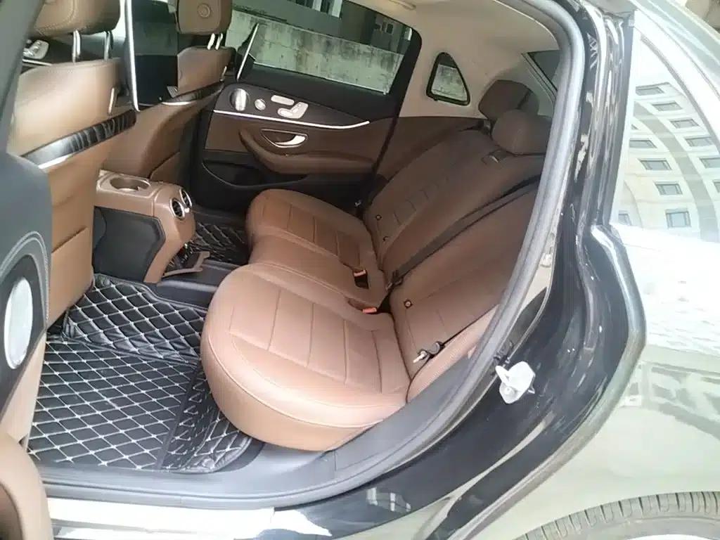2019 Mercedes-Benz E-Class E 350 L Sport 4MATIC — миниатюра 17