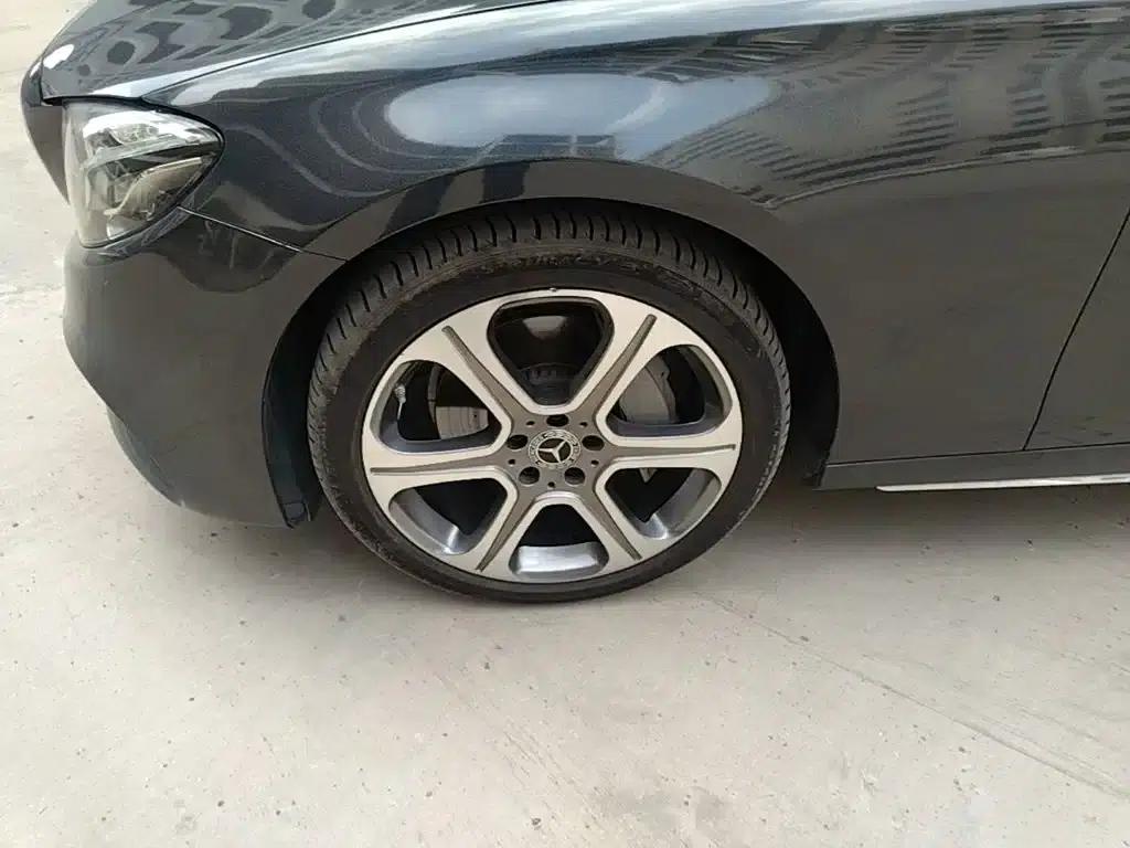 2019 Mercedes-Benz E-Class E 350 L Sport 4MATIC — миниатюра 23