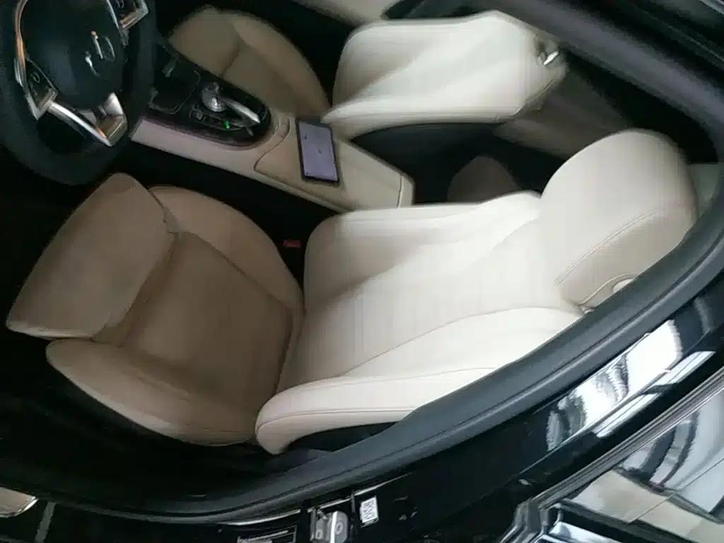 2017 Mercedes-Benz E-Class E 200 Sport 4MATIC — миниатюра 15