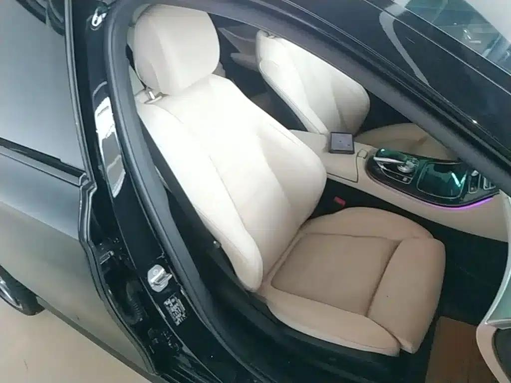 2017 Mercedes-Benz E-Class E 200 Sport 4MATIC — миниатюра 25