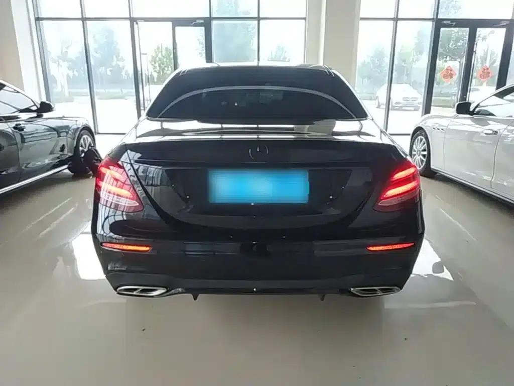 2017 Mercedes-Benz E-Class E 200 Sport 4MATIC — миниатюра 6