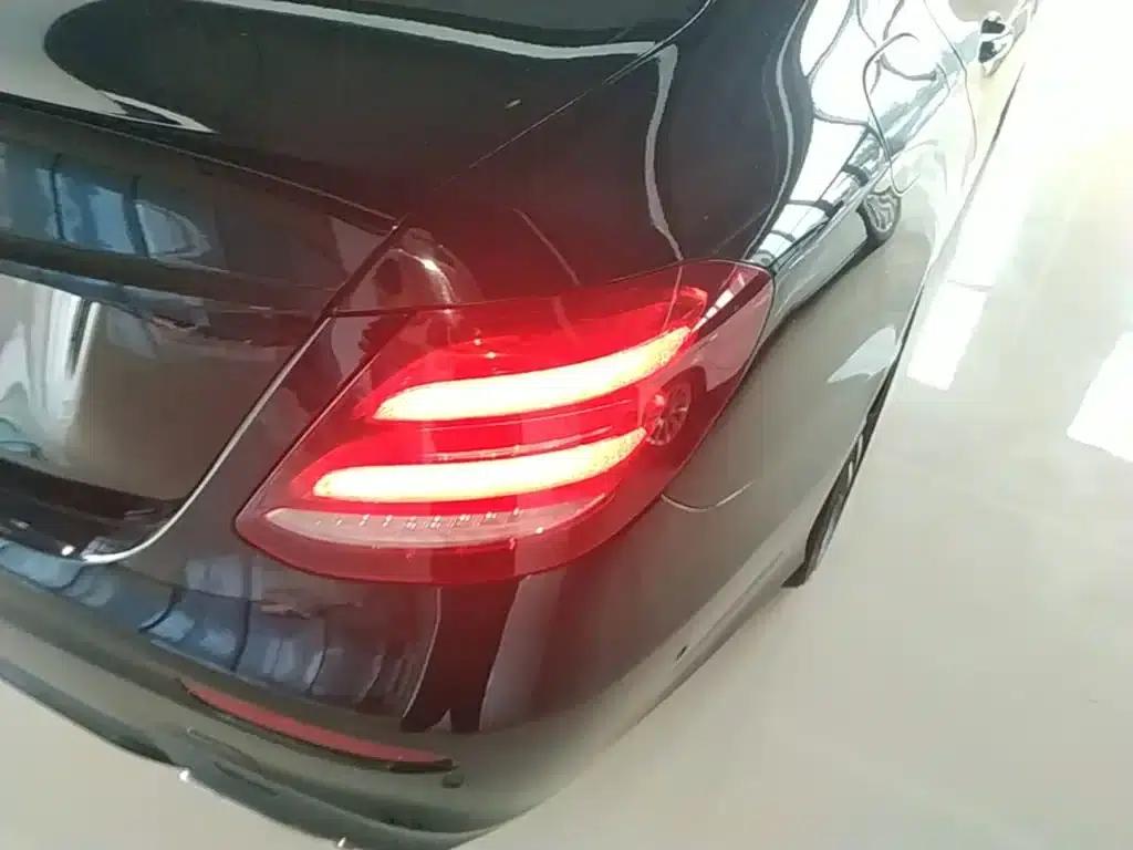 2017 Mercedes-Benz E-Class E 200 Sport 4MATIC — миниатюра 8