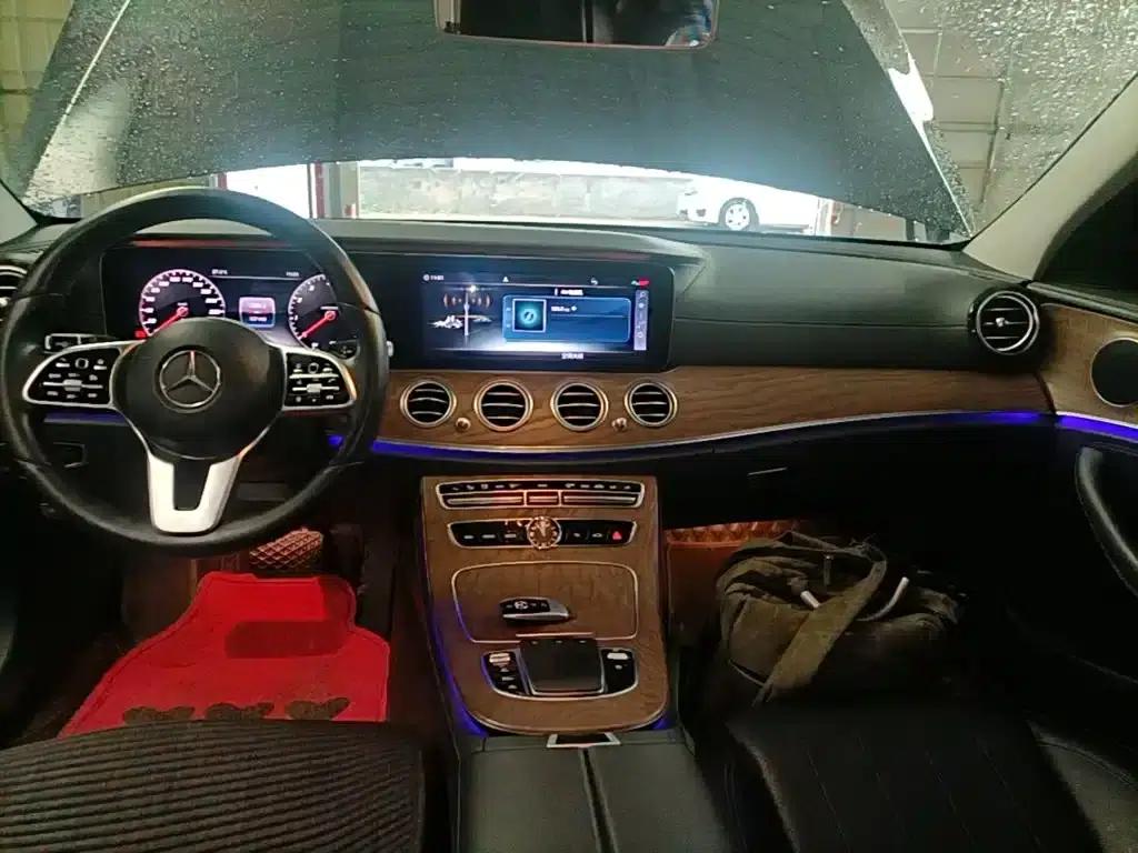 Mercedes-Benz E-Class 2019 Facelift E 300 L Fashion Model — миниатюра 13
