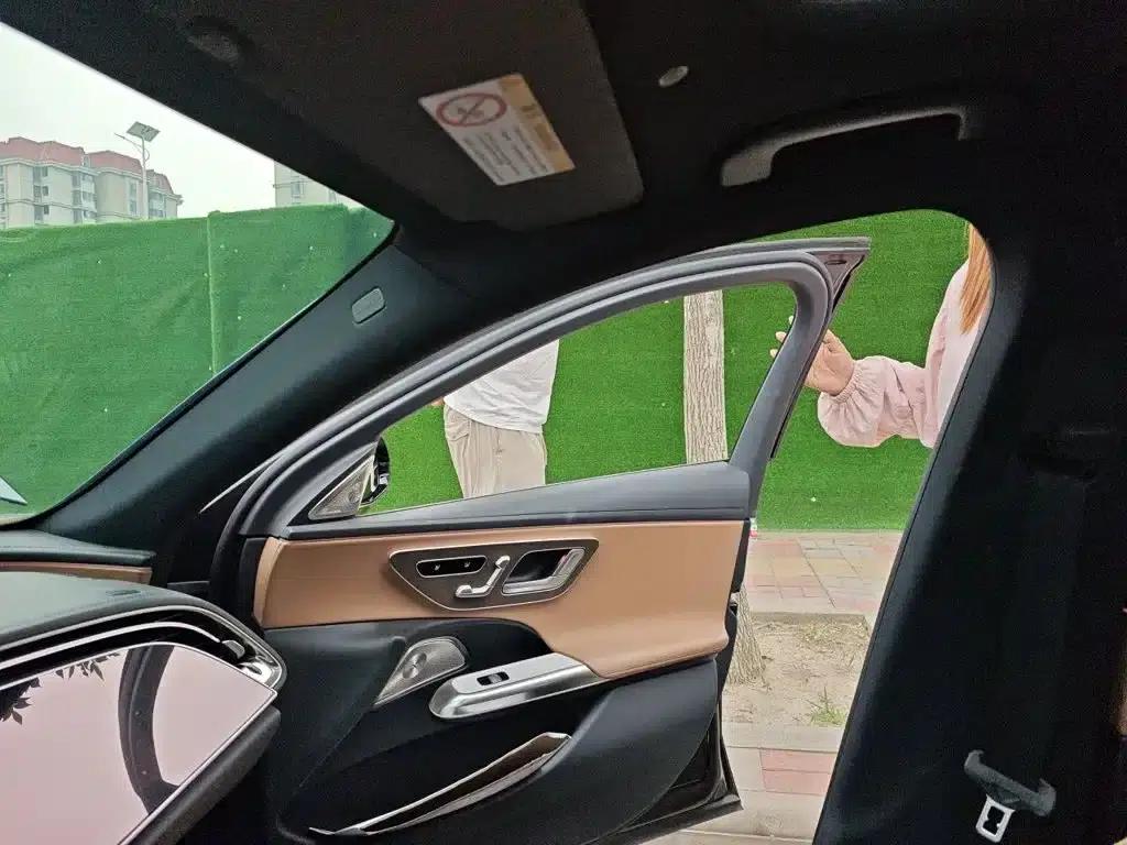 2024 Mercedes-Benz E-Class E 300 L Luxury — миниатюра 20