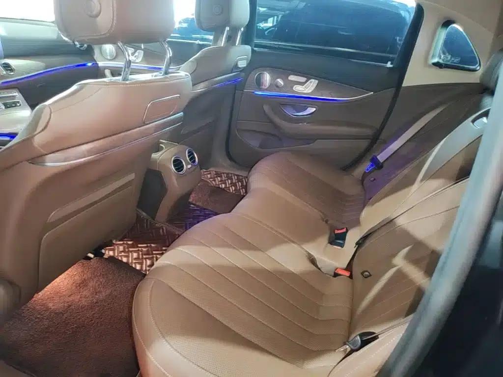 Mercedes-Benz E-Class 2020 Facelift E 300 L Special Edition — миниатюра 17
