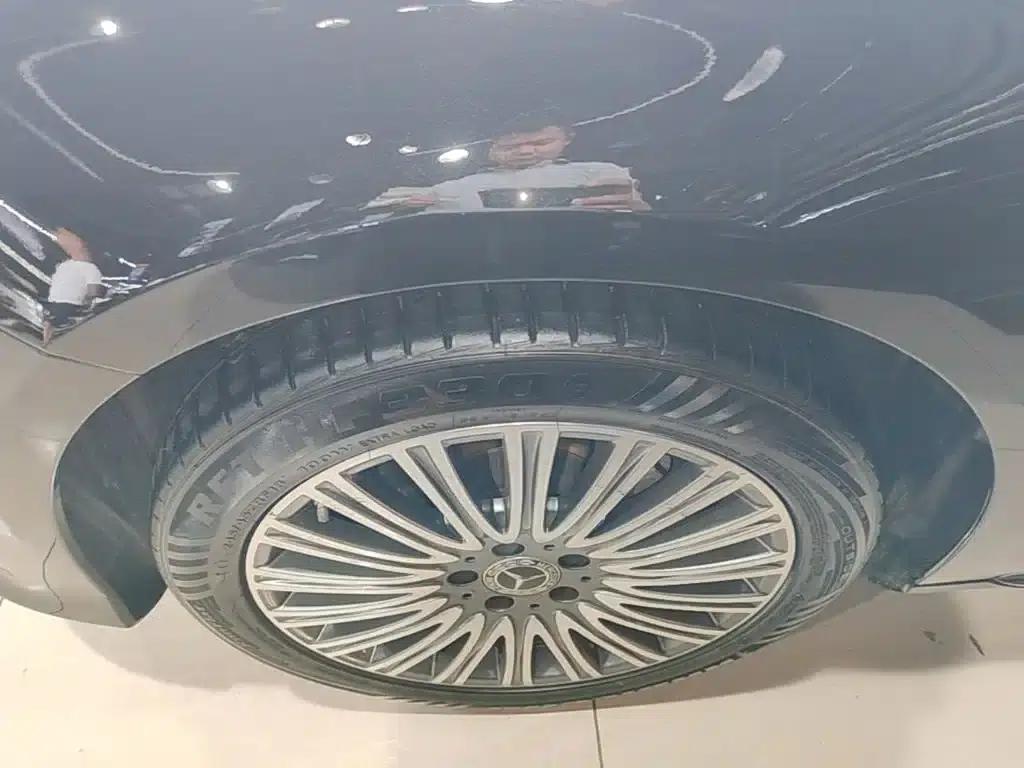 Mercedes-Benz E-Class 2020 Facelift E 300 L Special Edition — миниатюра 23