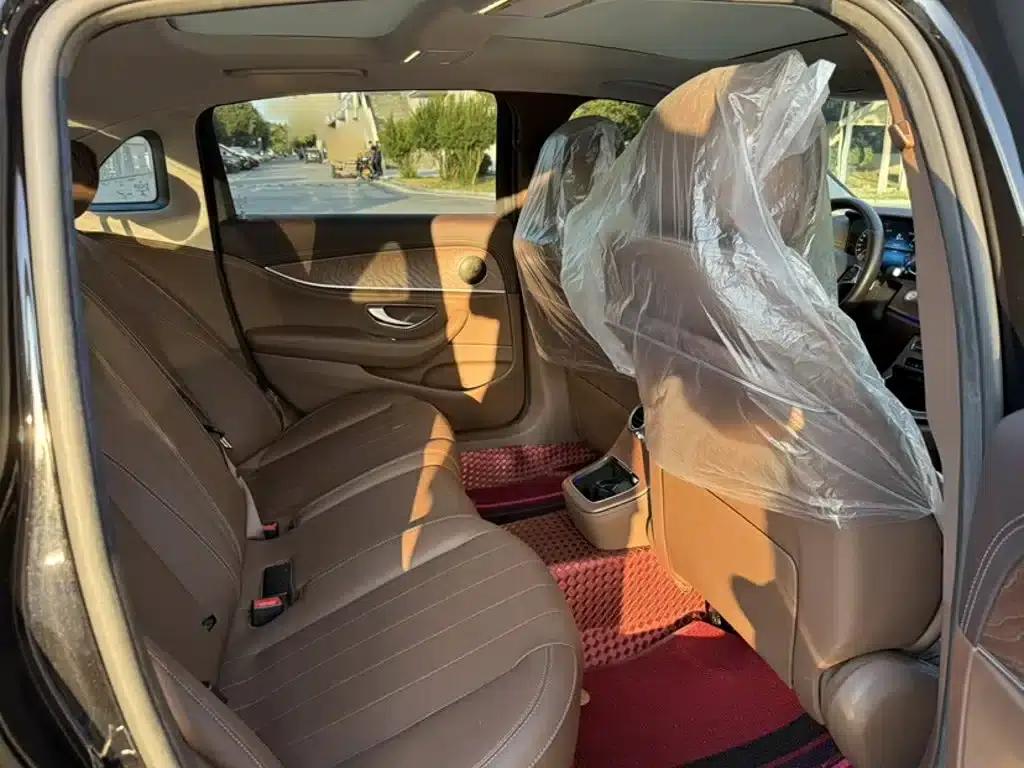 Mercedes-Benz E-Class 2022 Facelift E 300 L Fashion Model — миниатюра 2