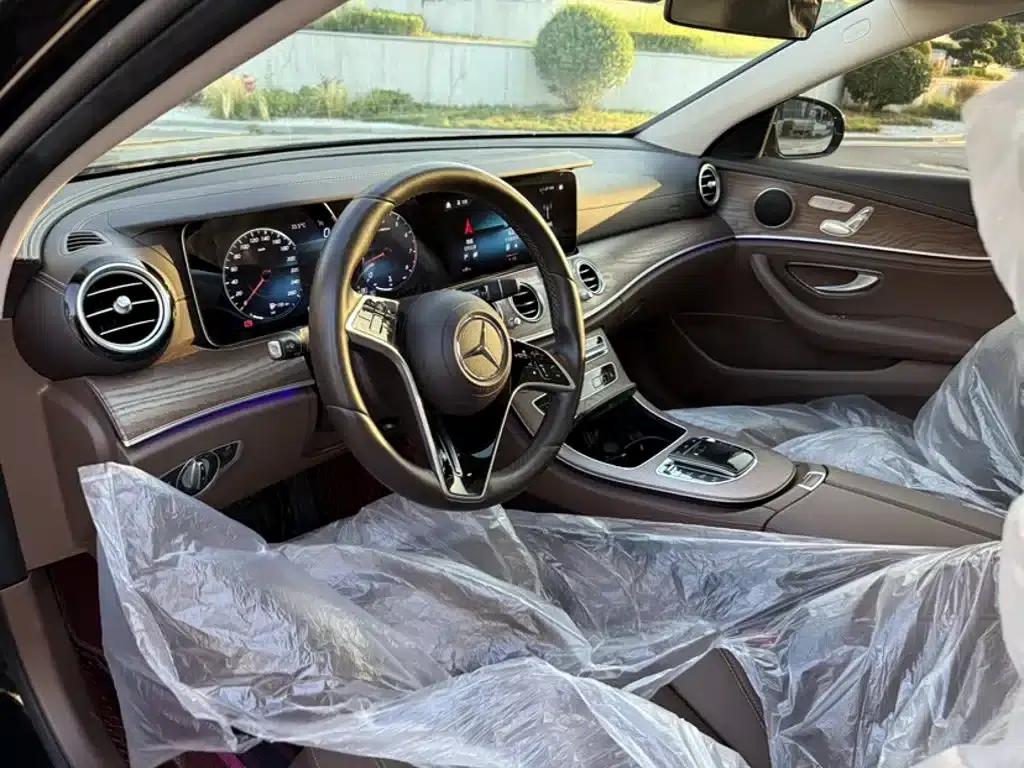 Mercedes-Benz E-Class 2022 Facelift E 300 L Fashion Model — миниатюра 21