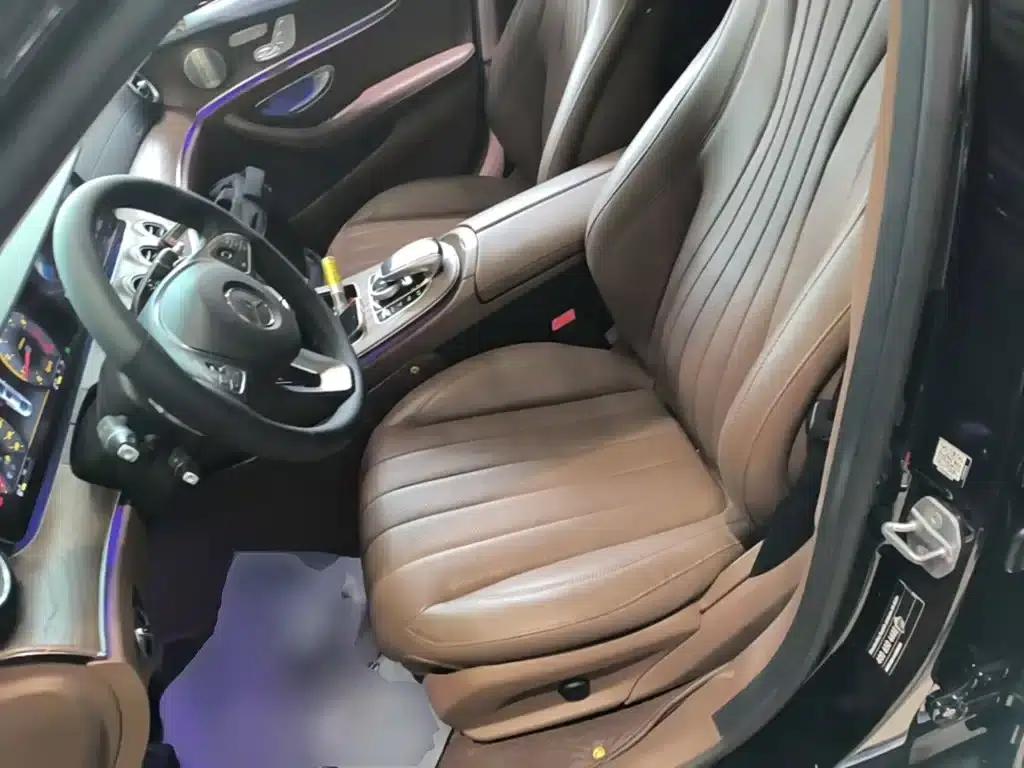 2017 Mercedes-Benz E-Class E 300 L Luxury — миниатюра 15