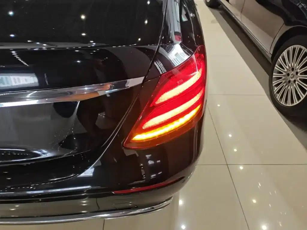 2017 Mercedes-Benz E-Class E 300 L Luxury — миниатюра 8