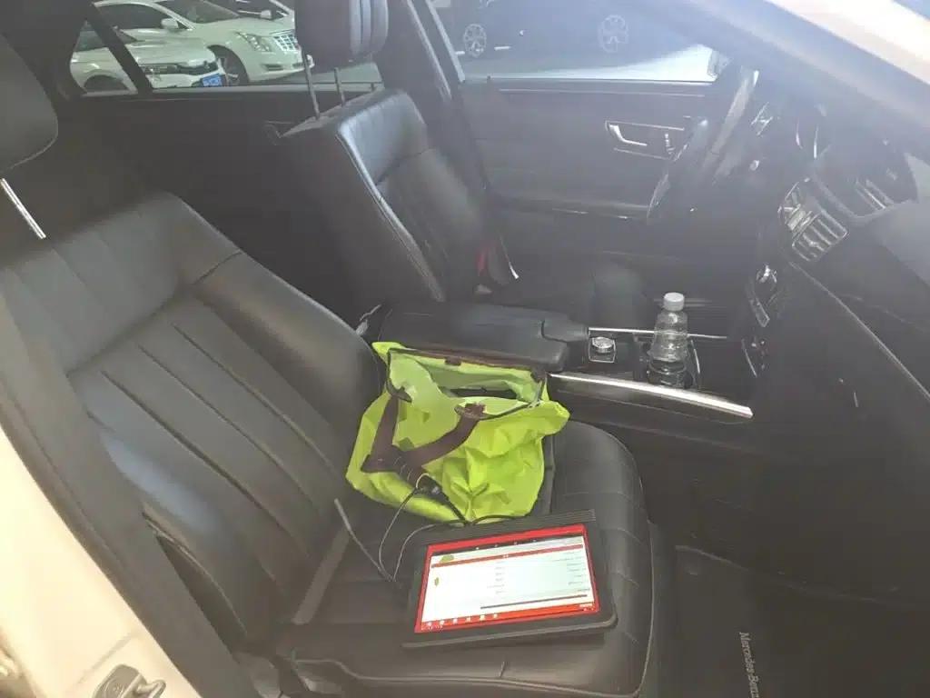 2015 Mercedes-Benz E-Class E 260 L Sport — миниатюра 25
