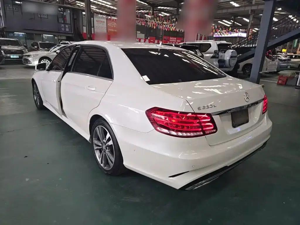 2015 Mercedes-Benz E-Class E 260 L Sport — миниатюра 5