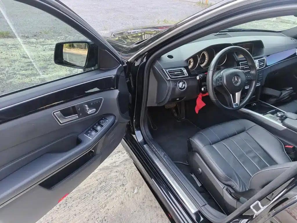 2015 Mercedes-Benz E-Class Facelift E 200 L Sport — миниатюра 16