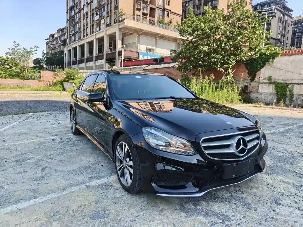 2015 Mercedes-Benz E-Class Facelift E 200 L Sport — миниатюра 4