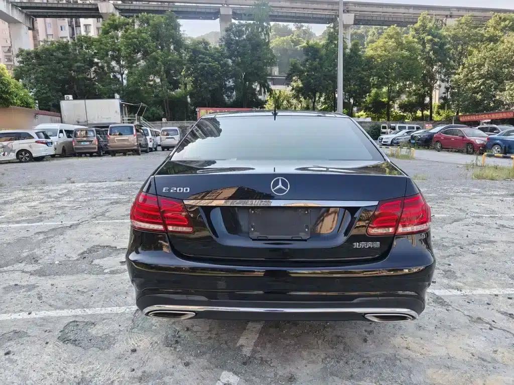 2015 Mercedes-Benz E-Class Facelift E 200 L Sport — миниатюра 6