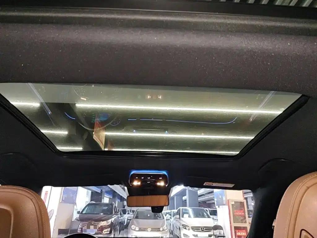 Mercedes-Benz E-Class 2024 Facelift E 300 L Fashion Model — миниатюра 18