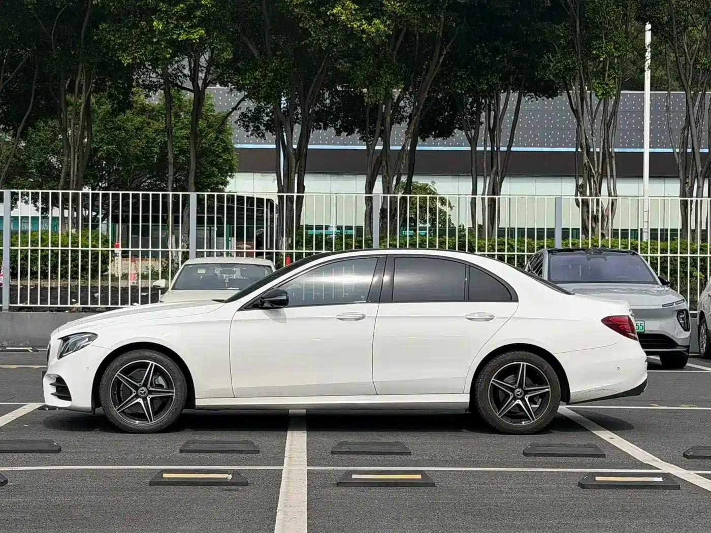 Imported Mercedes-Benz E-Class 2019 E 200 Sport — миниатюра 4