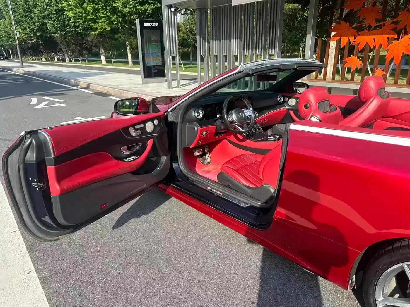 Mercedes-Benz E-Class (Imported) 2018 E 200 Convertible Coupe First Edition — миниатюра 5