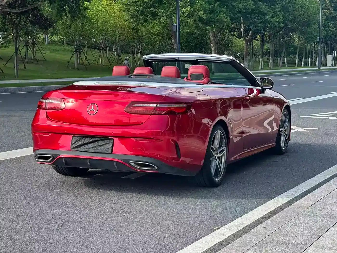 Mercedes-Benz E-Class (Imported) 2018 E 200 Convertible Coupe First Edition — миниатюра 7