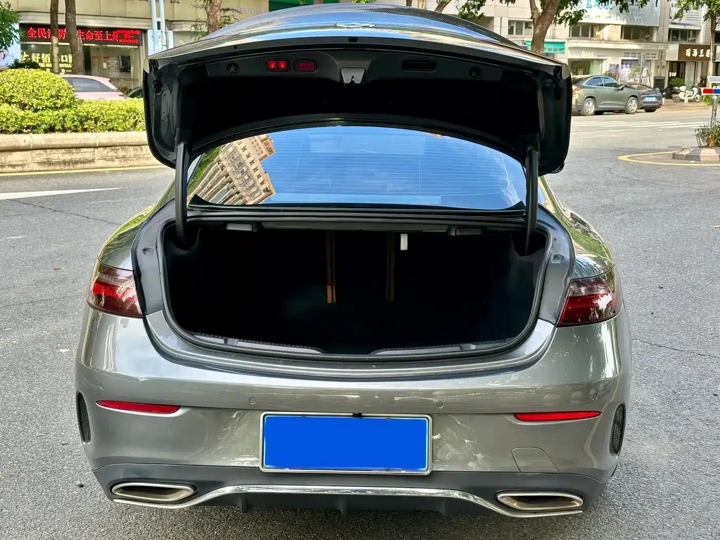 Imported Mercedes-Benz E-Class 2018 E 200 Coupe — миниатюра 20