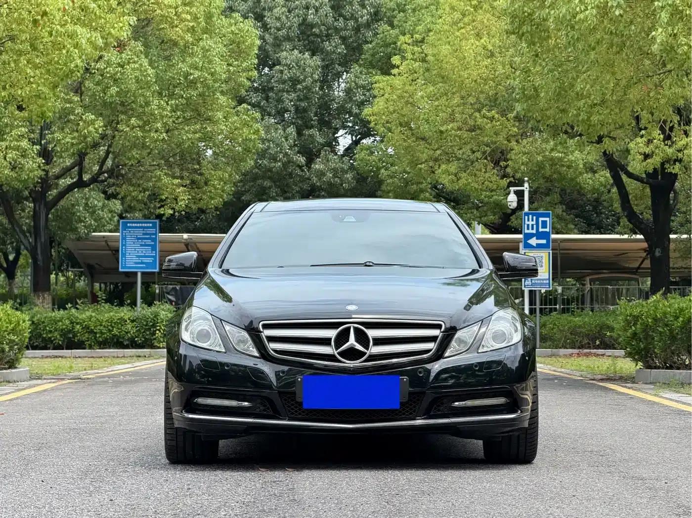 Imported Mercedes-Benz E-Class 2011 E 260 CGI Coupe — миниатюра 2
