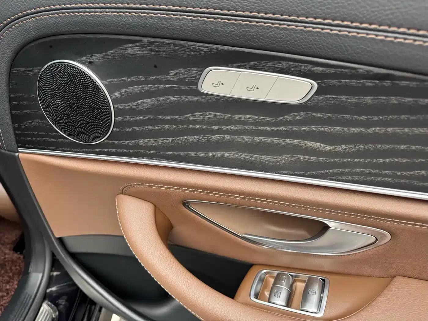 Mercedes-Benz E-Class PHEV 2023 E 350 e L Plug-in Hybrid Sports Sedan — миниатюра 24
