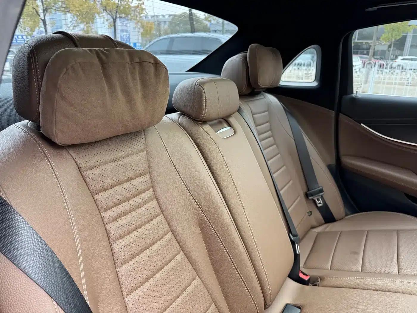 Mercedes-Benz E-Class PHEV 2023 E 350 e L Plug-in Hybrid Sports Sedan — миниатюра 25