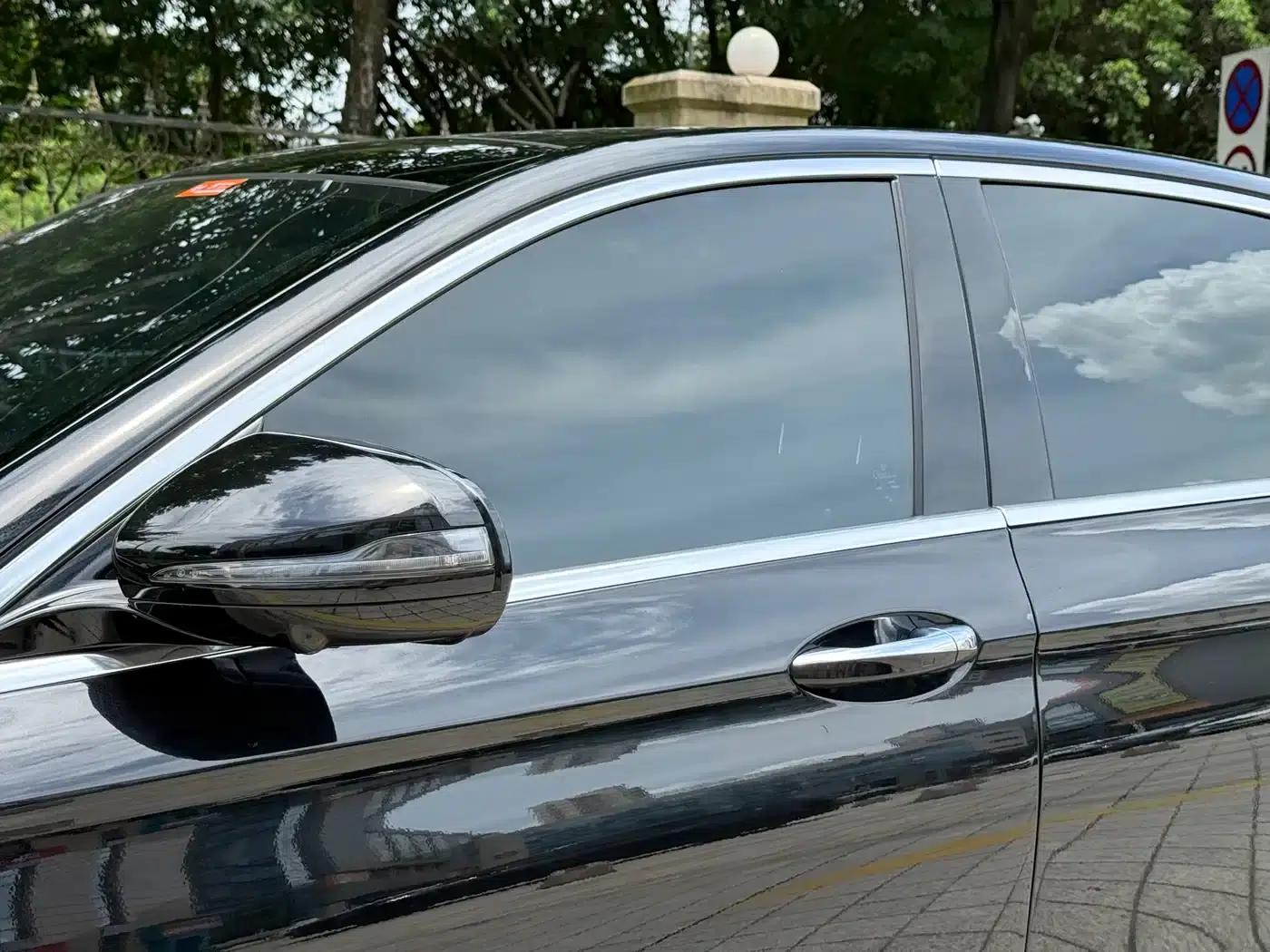Mercedes-Benz E-Class PHEV 2022 E 350 e L Plug-in Hybrid Sports Sedan — миниатюра 9