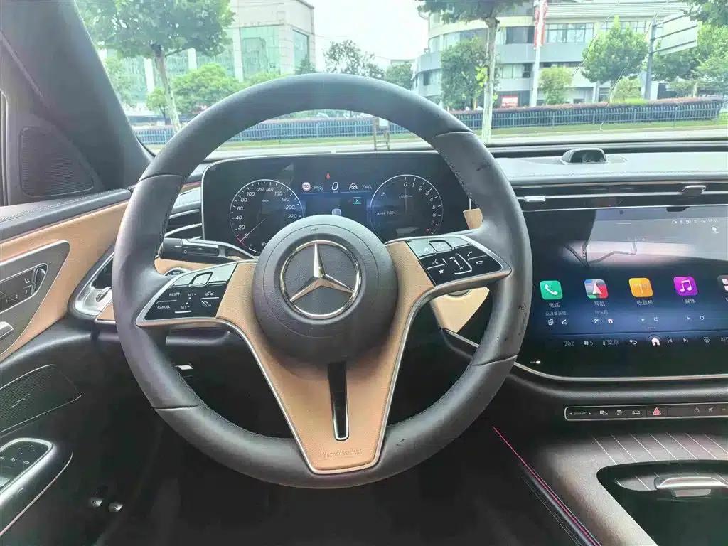 Mercedes-Benz E-Class PHEV 2024 E 350 e L Plug-in Hybrid Sedan — миниатюра 10