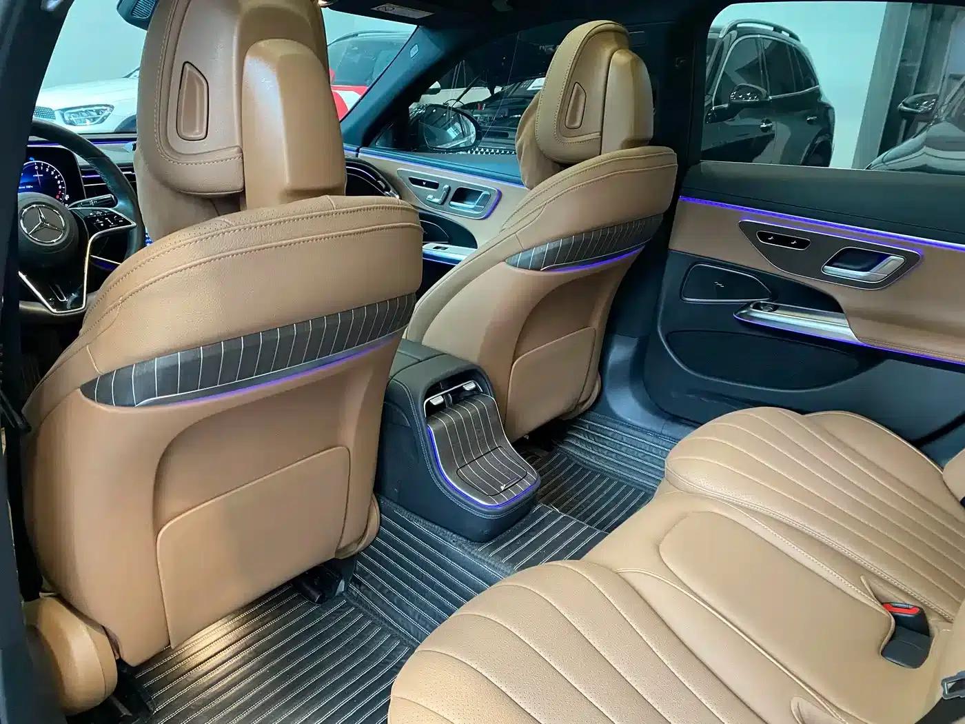 Mercedes-Benz E-Class PHEV 2024 E 350 e L Plug-in Hybrid Sports Sedan — миниатюра 9