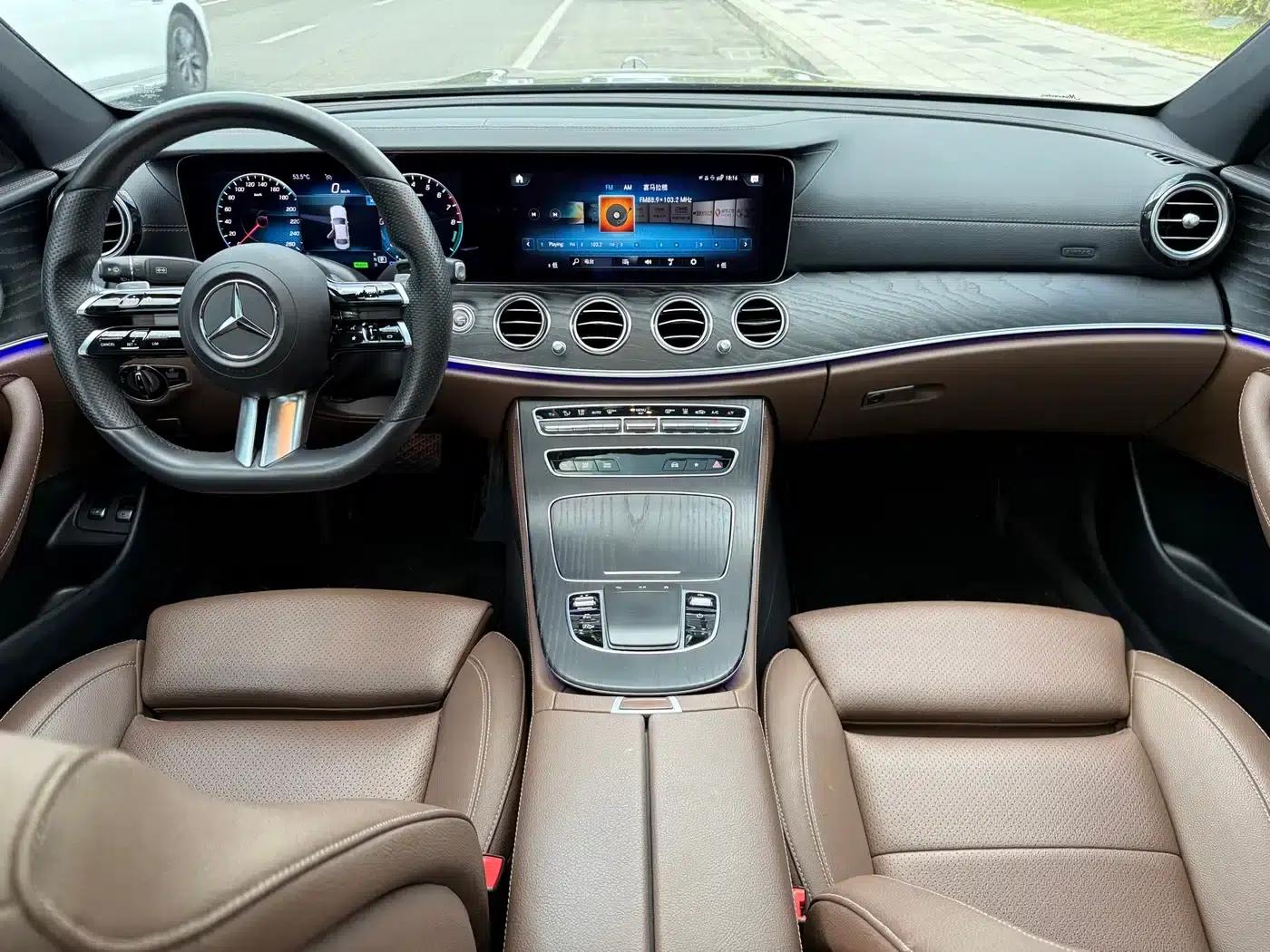 Mercedes-Benz E-Class PHEV 2022 Facelift E 350 e L Plug-in Hybrid Sedan — миниатюра 12
