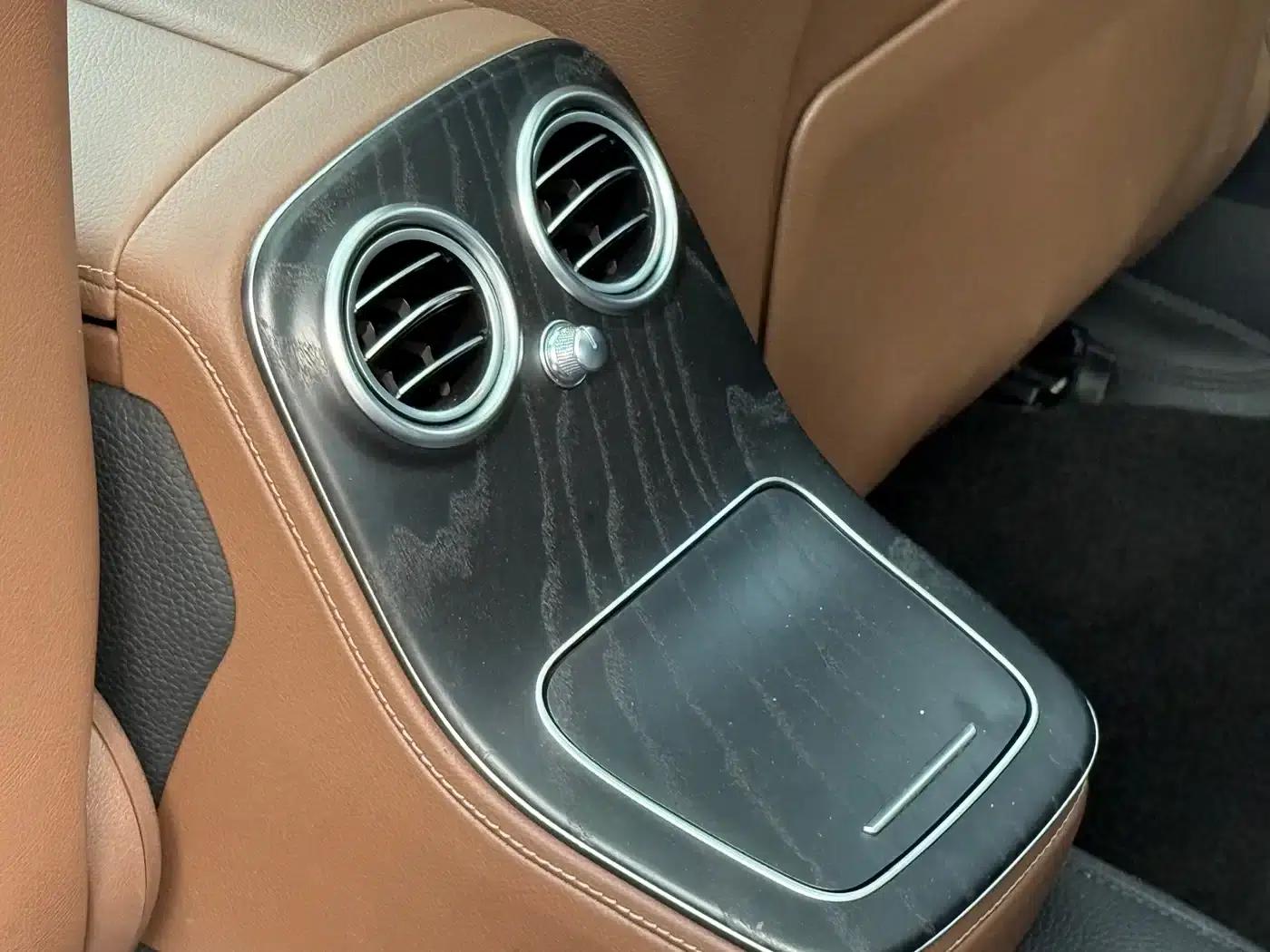 Mercedes-Benz E-Class PHEV 2022 Facelift E 350 e L Plug-in Hybrid Sedan — миниатюра 16