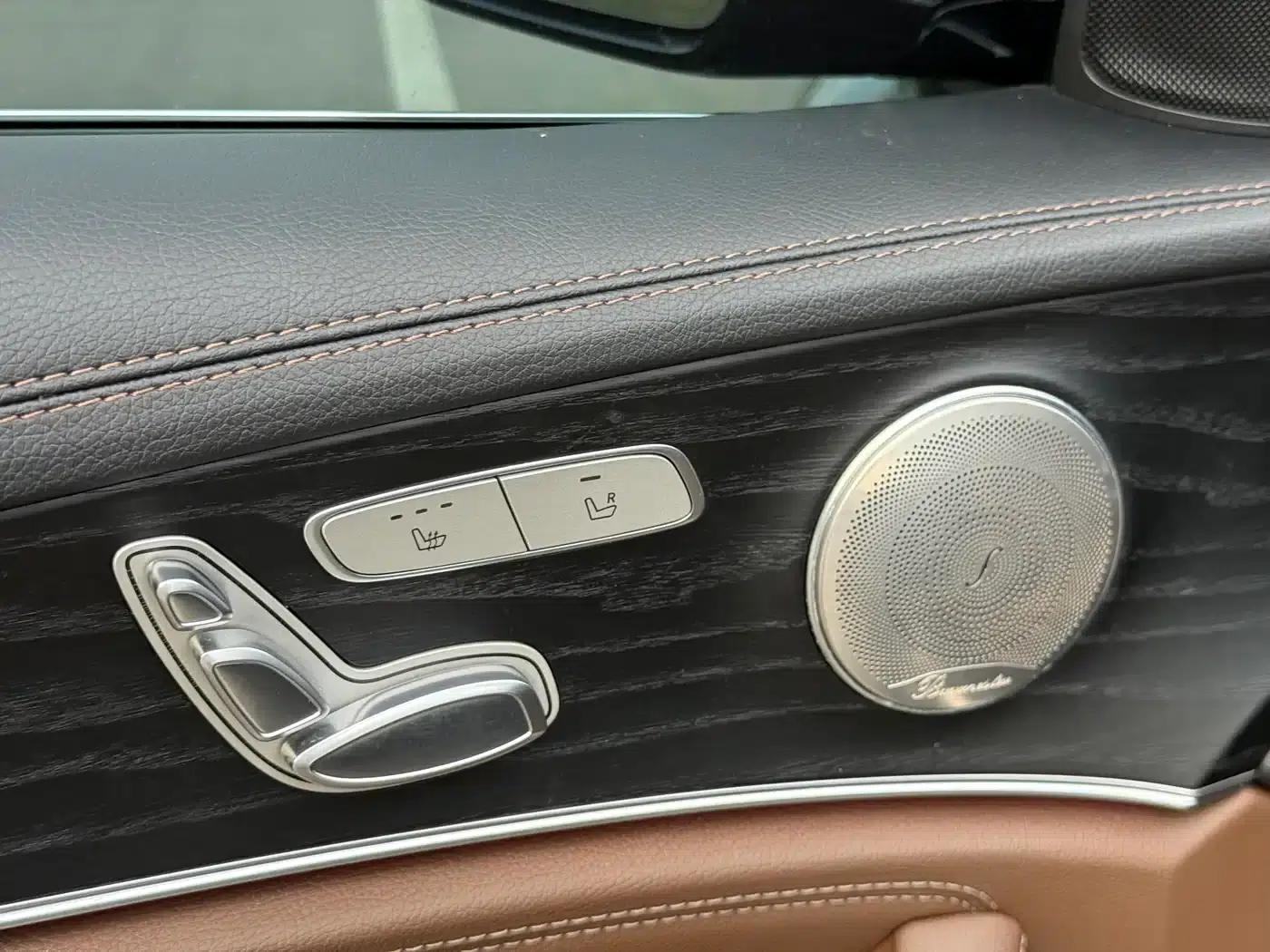 Mercedes-Benz E-Class PHEV 2022 Facelift E 350 e L Plug-in Hybrid Sedan — миниатюра 10