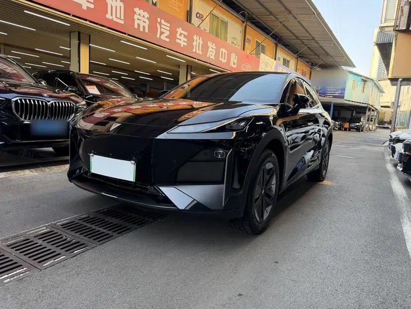 Deepal S07 2025 520Max Huawei Qiankun Intelligent Driving ADS SE Pure-Electric Version — миниатюра 1