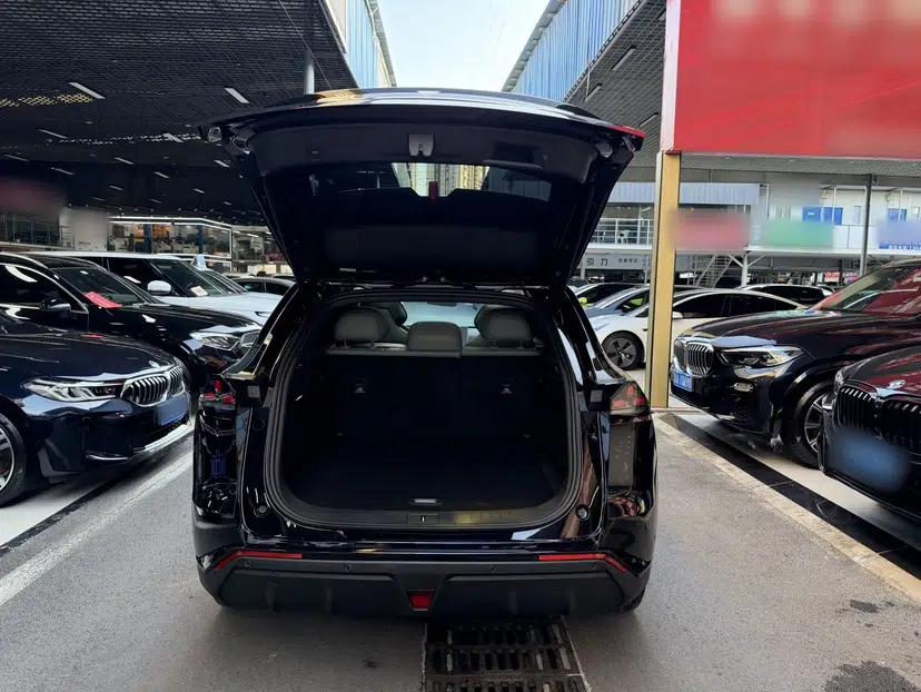 Deepal S07 2025 520Max Huawei Qiankun Intelligent Driving ADS SE Pure-Electric Version — миниатюра 28
