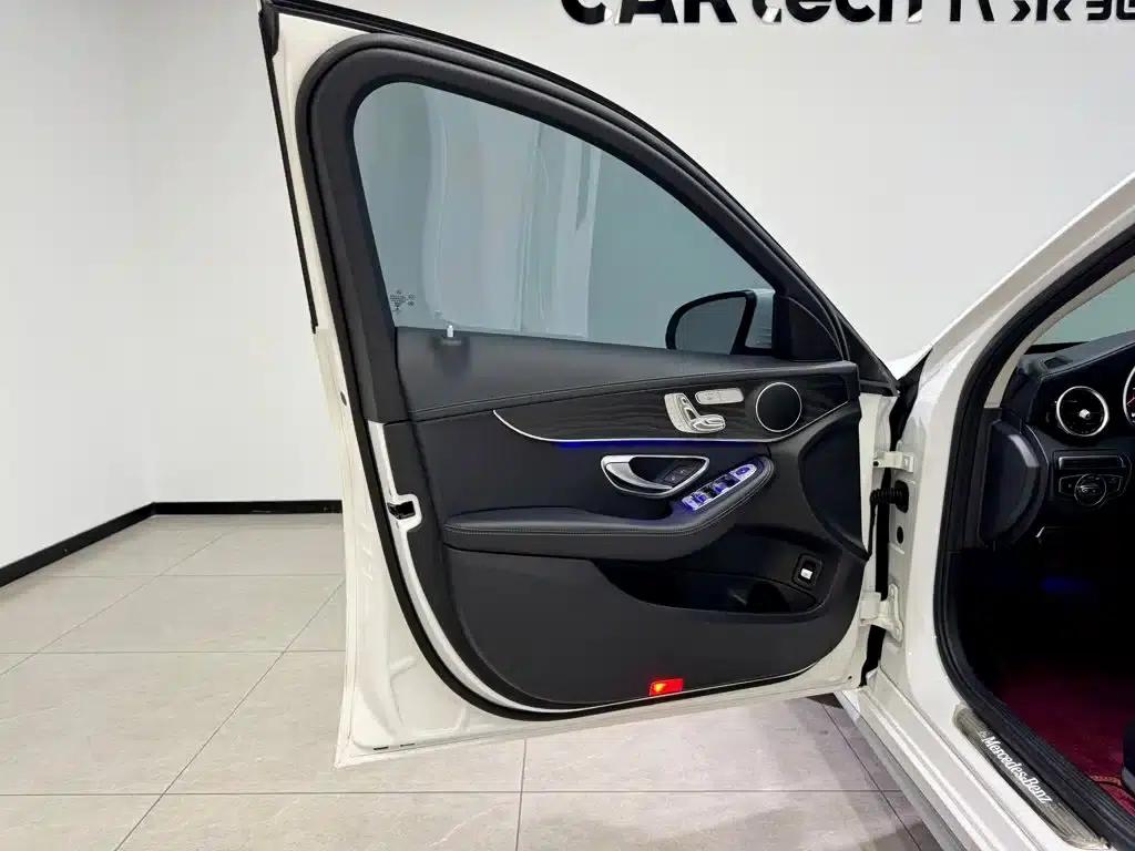 2021 Mercedes-Benz C-Class C 260 L Sport Edition — миниатюра 17