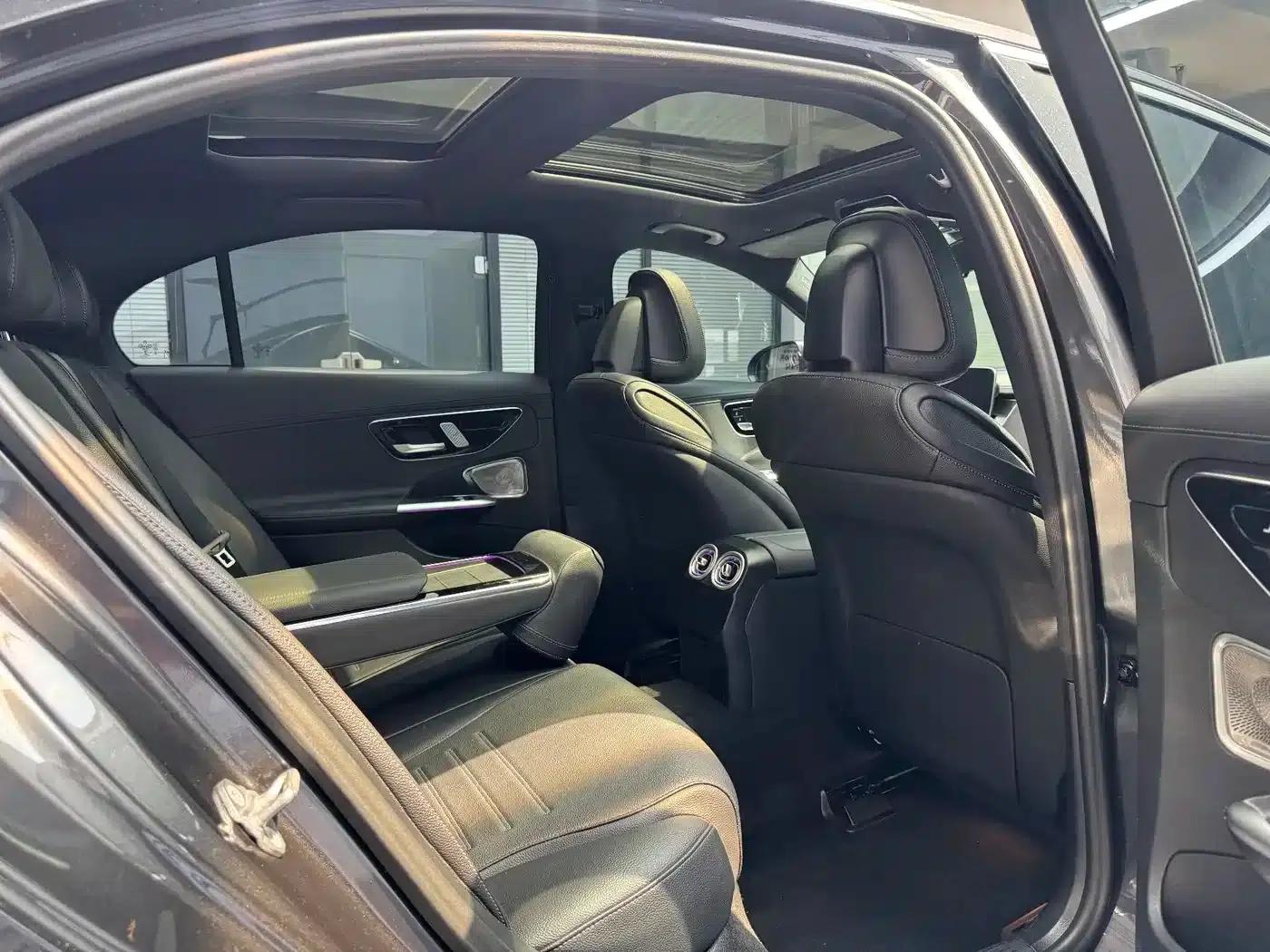 Mercedes-Benz C-Class 2022 Facelift C 260 L Sport Edition — миниатюра 14