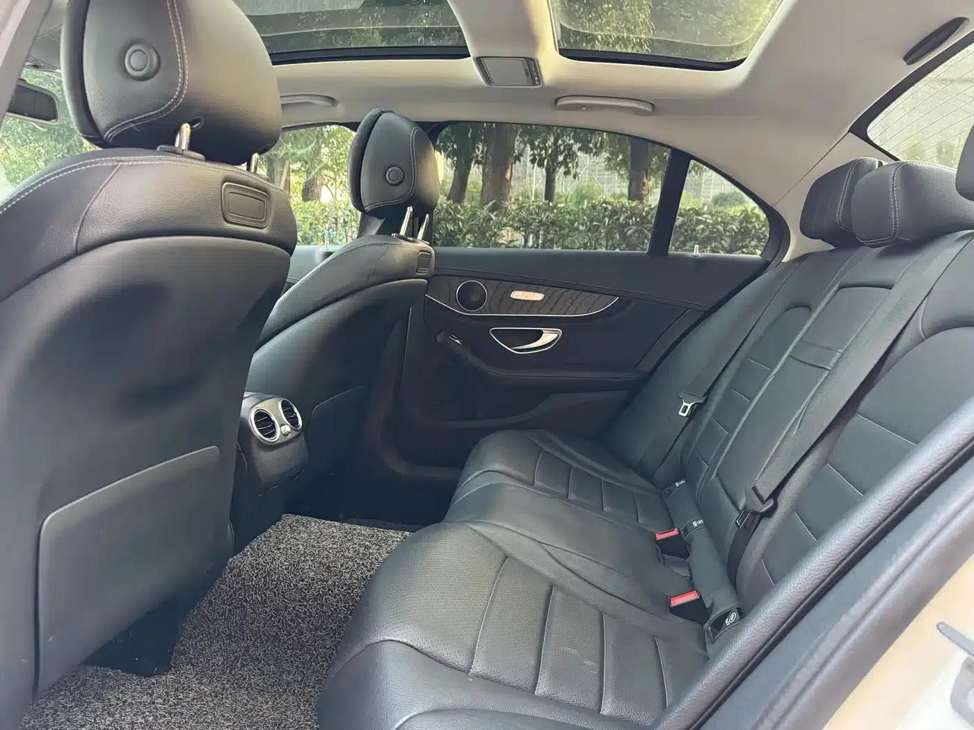 2016 Mercedes-Benz C-Class C 200 L Sport — миниатюра 8