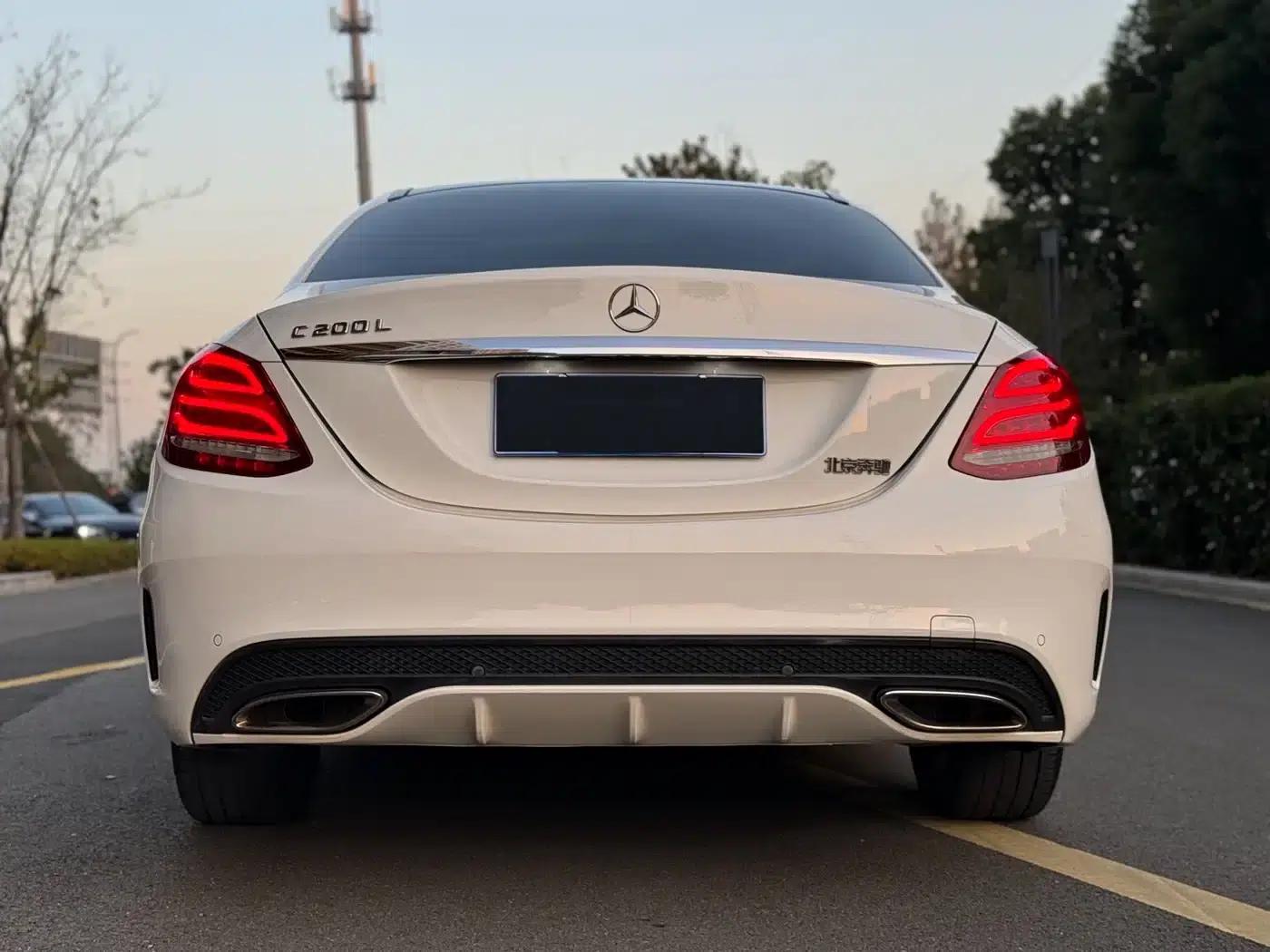 2016 Mercedes-Benz C-Class C 200 L Sport — миниатюра 9