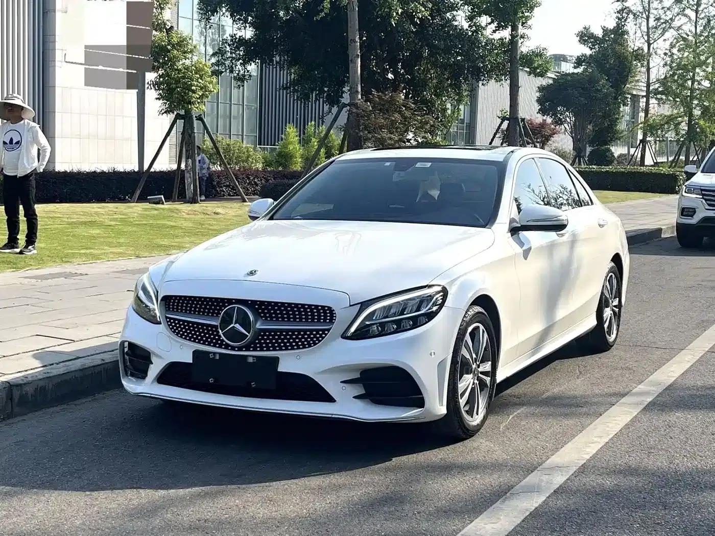 Mercedes-Benz C-Class 2020 C 200 L Fashion Sport Edition — миниатюра 1