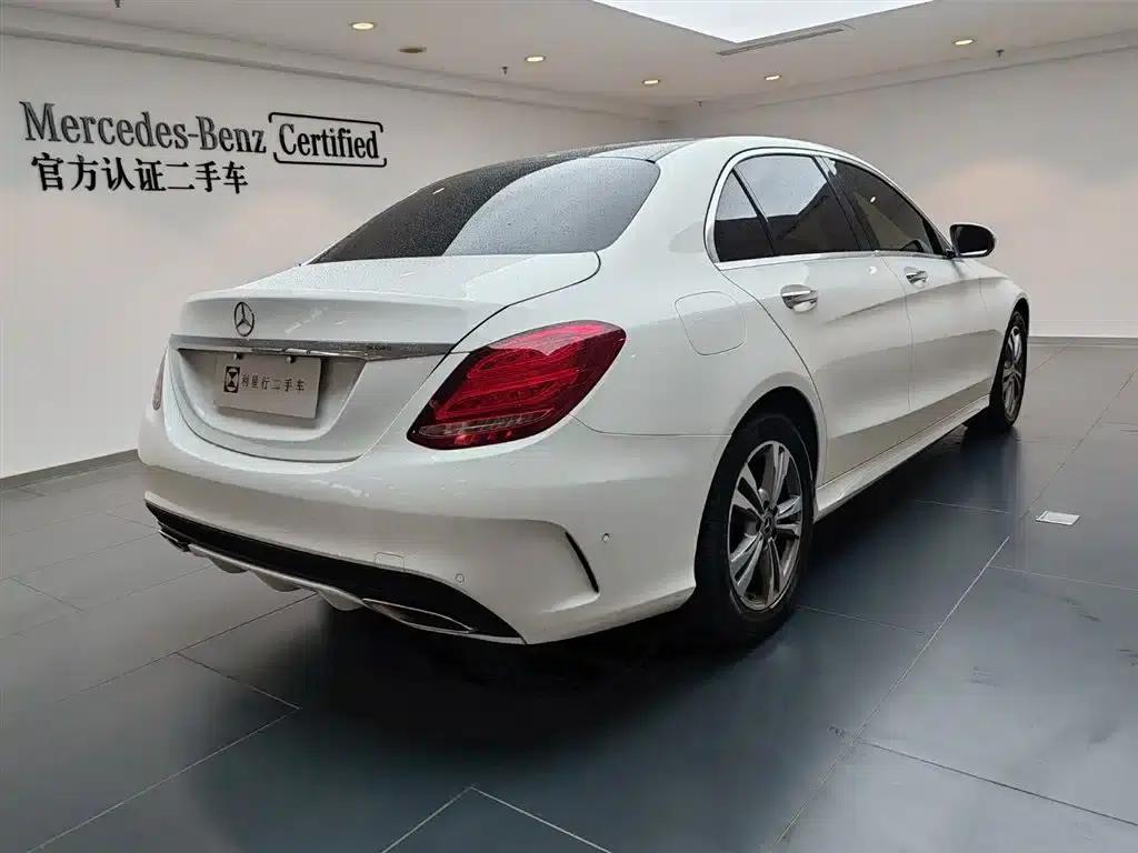 Mercedes-Benz C-Class 2017 Facelift C 200 L Sport Edition — миниатюра 4