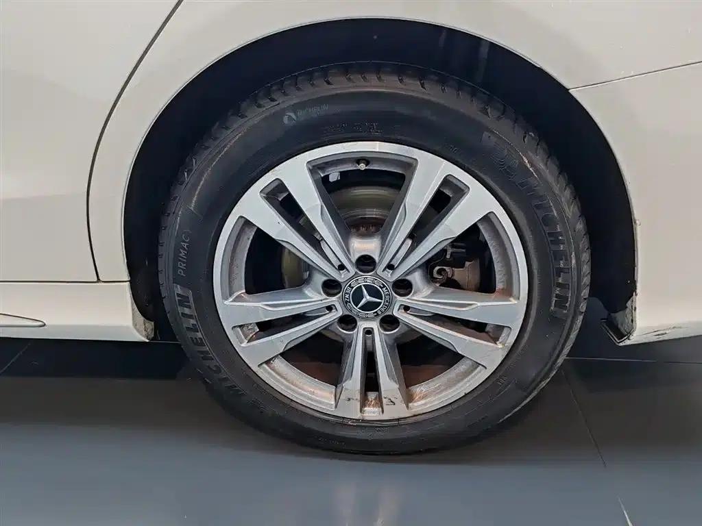 Mercedes-Benz C-Class 2017 Facelift C 200 L Sport Edition — миниатюра 8