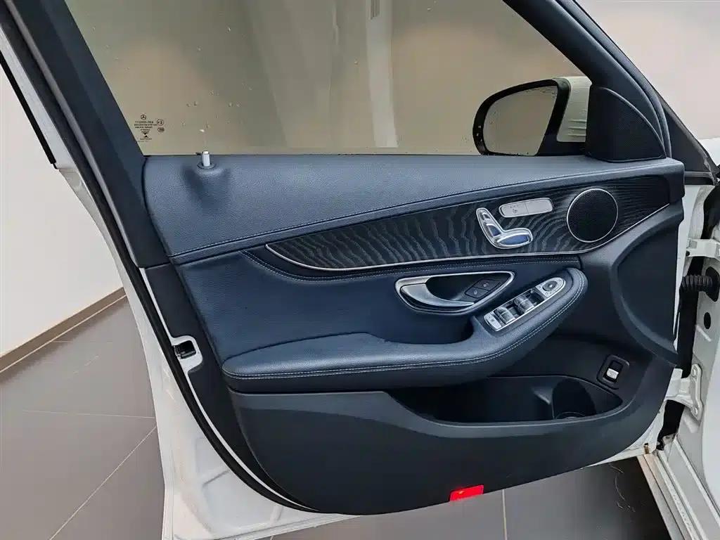 Mercedes-Benz C-Class 2017 Facelift C 200 L Sport Edition — миниатюра 9